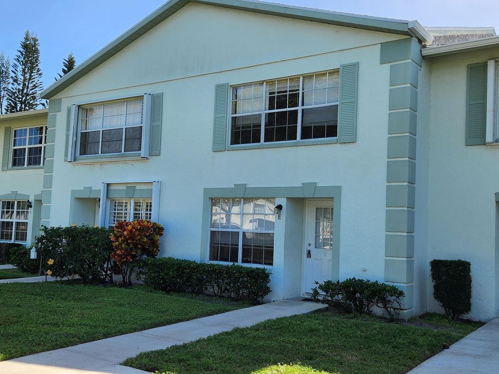 Photo of 3700 Savoy Lane #E, West Palm Beach, FL 33417 (MLS # R10958082)