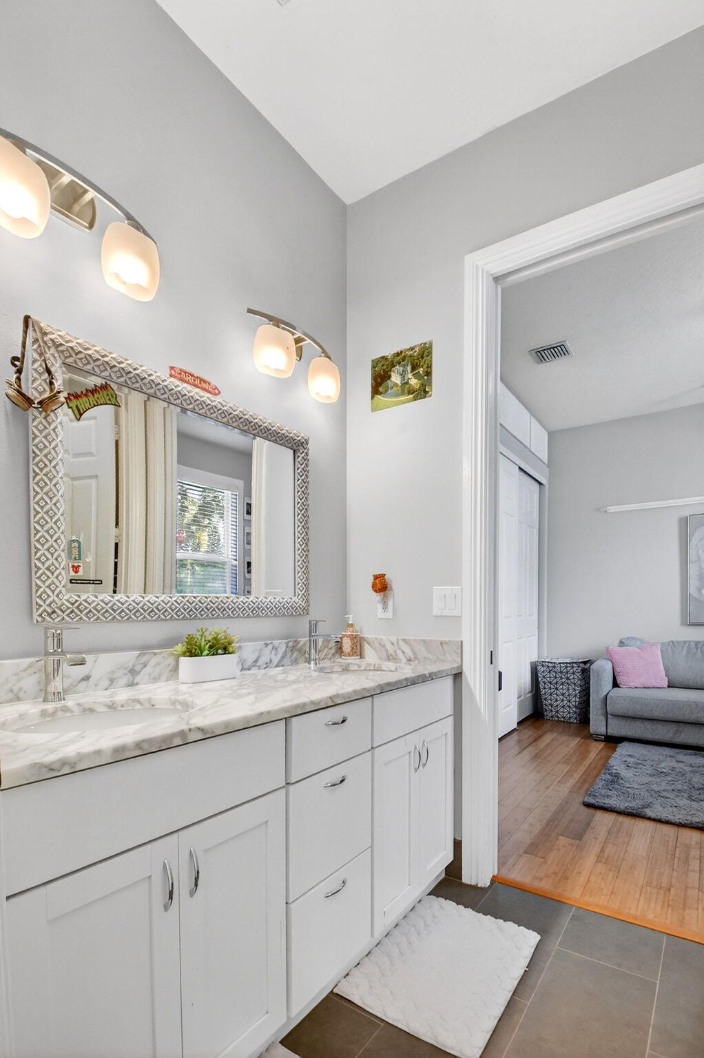 ISLES AT WELLINGTON PL 7 - Residential