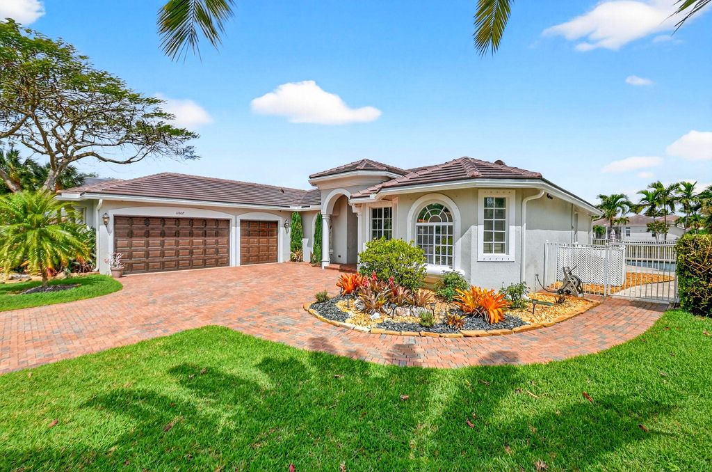 Photo of 11607 Windsor Bay Place, Wellington, FL 33449 (MLS # B26012036)