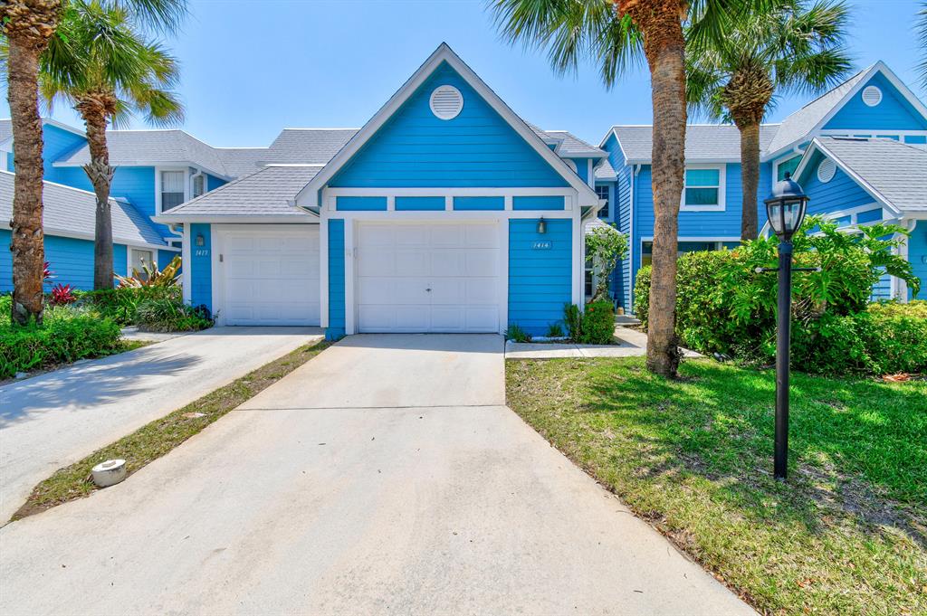 One of the largest beach townhouses in the Villas of Ocean Dunes! Master suite on 1st floor with large bright living/dining room, kitchen with breakfast nook, 2 bedrooms upstairs with a huge loft. Garage attached. Private screened in patio in back. Short distance to tennis, pool and ocean. Off-Season, furnished, short term rental.
