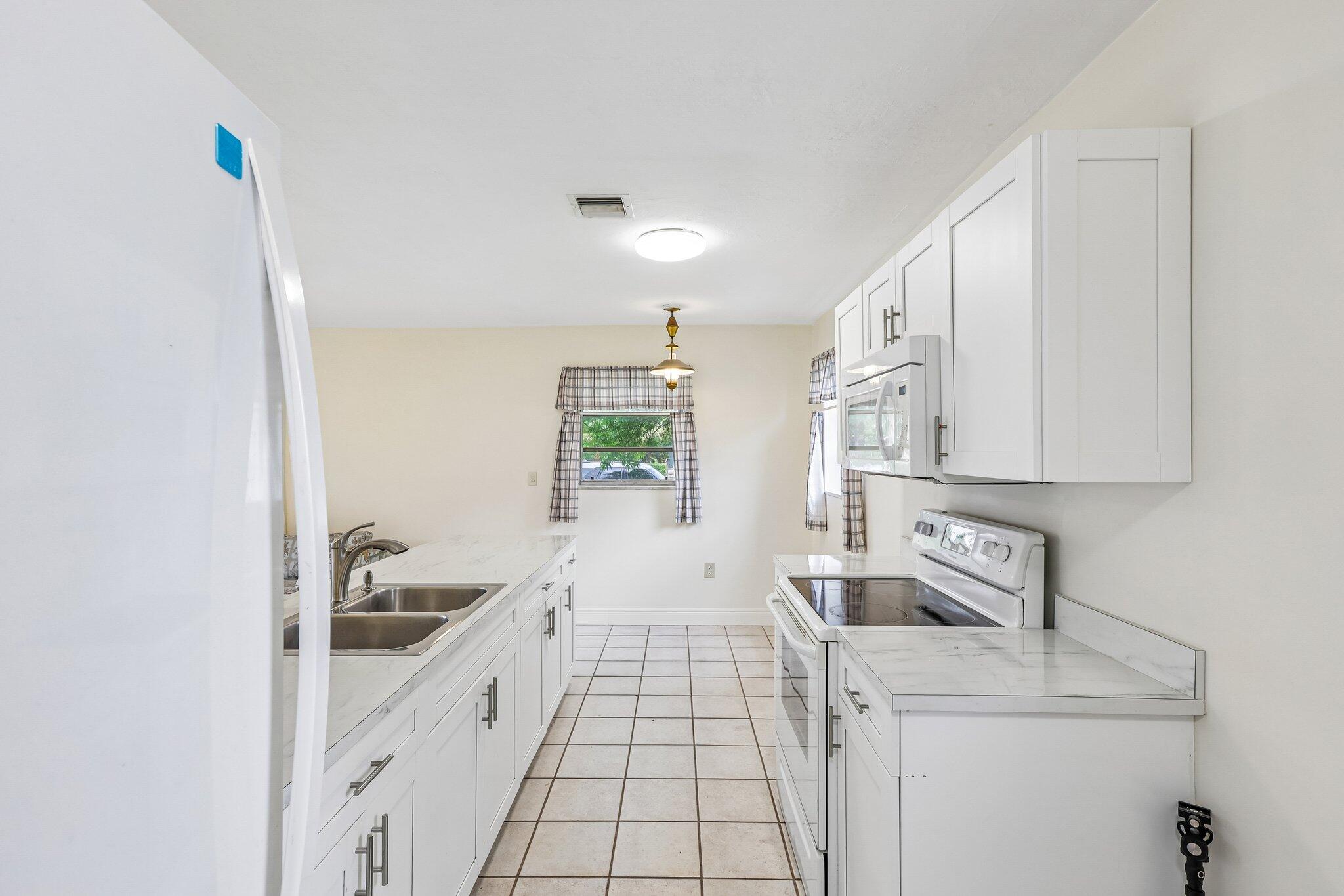 BOULEVARD HEIGHTS SEC 4 - Residential