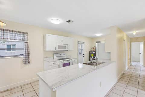 Tiny photo for 1511 N 70th Terrace, Hollywood, FL 33024 (MLS # B26030839)