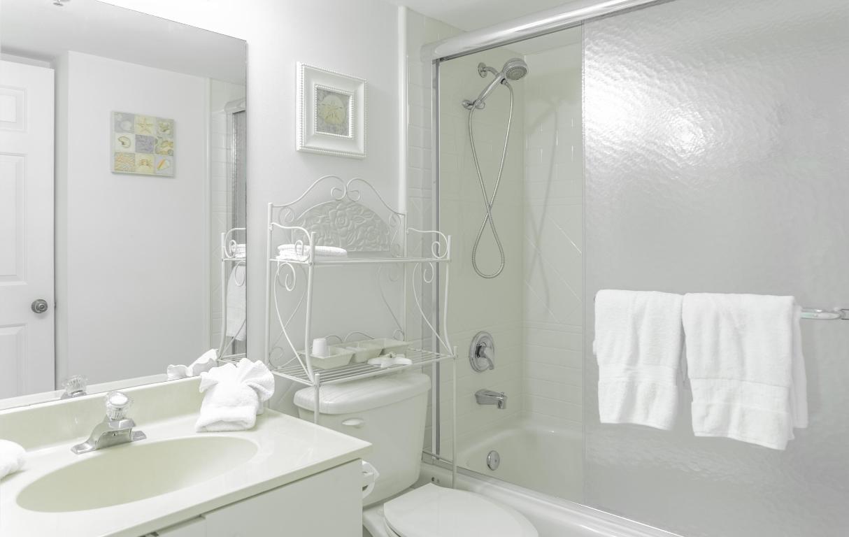 JUPITER BAY EAST CONDO - Residential