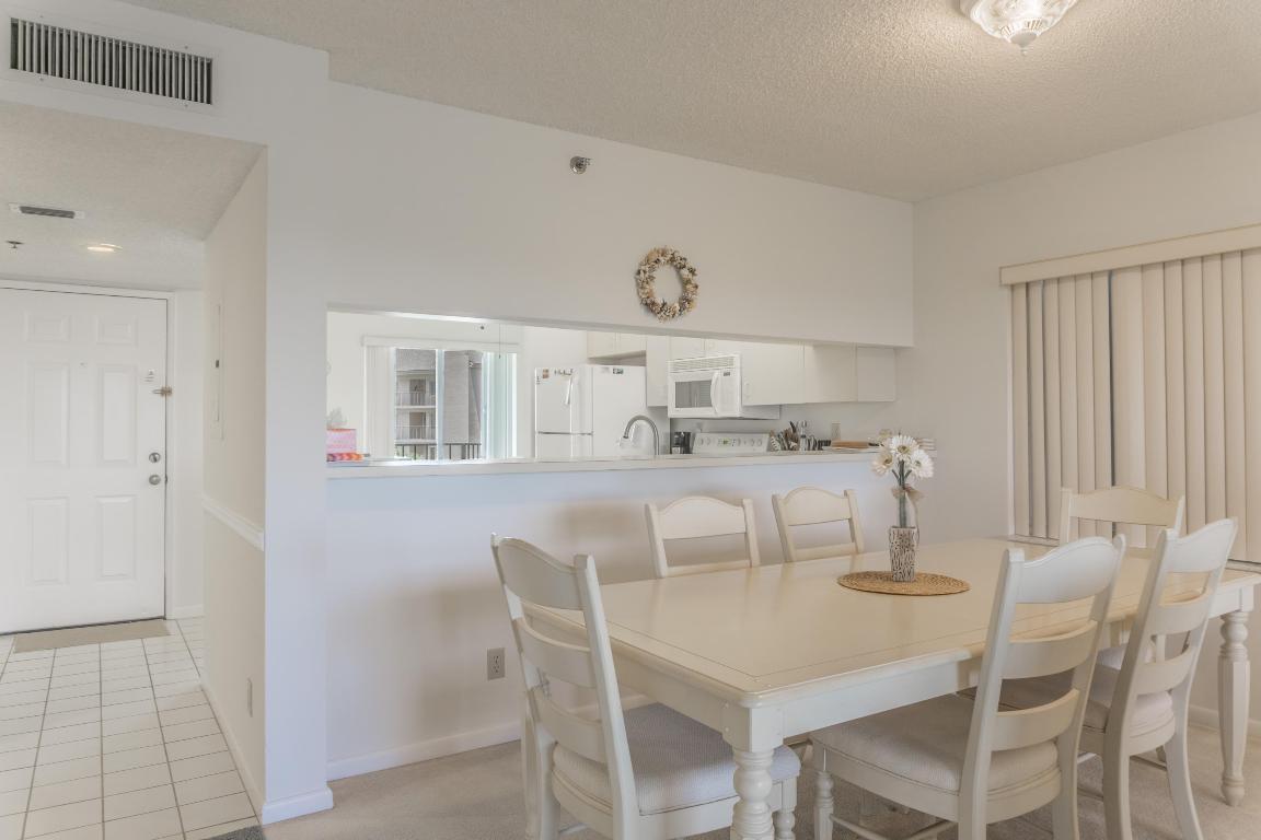 JUPITER BAY EAST CONDO - Residential