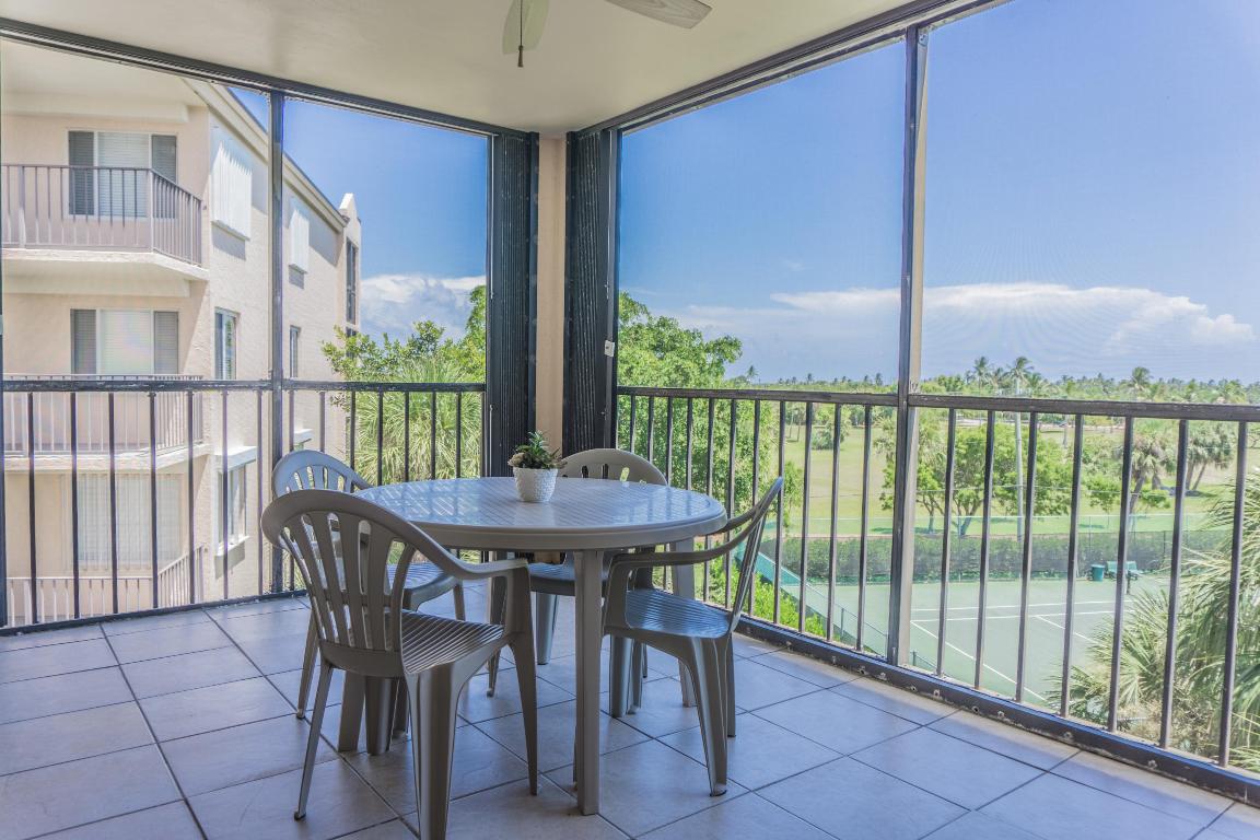 JUPITER BAY EAST CONDO - Residential