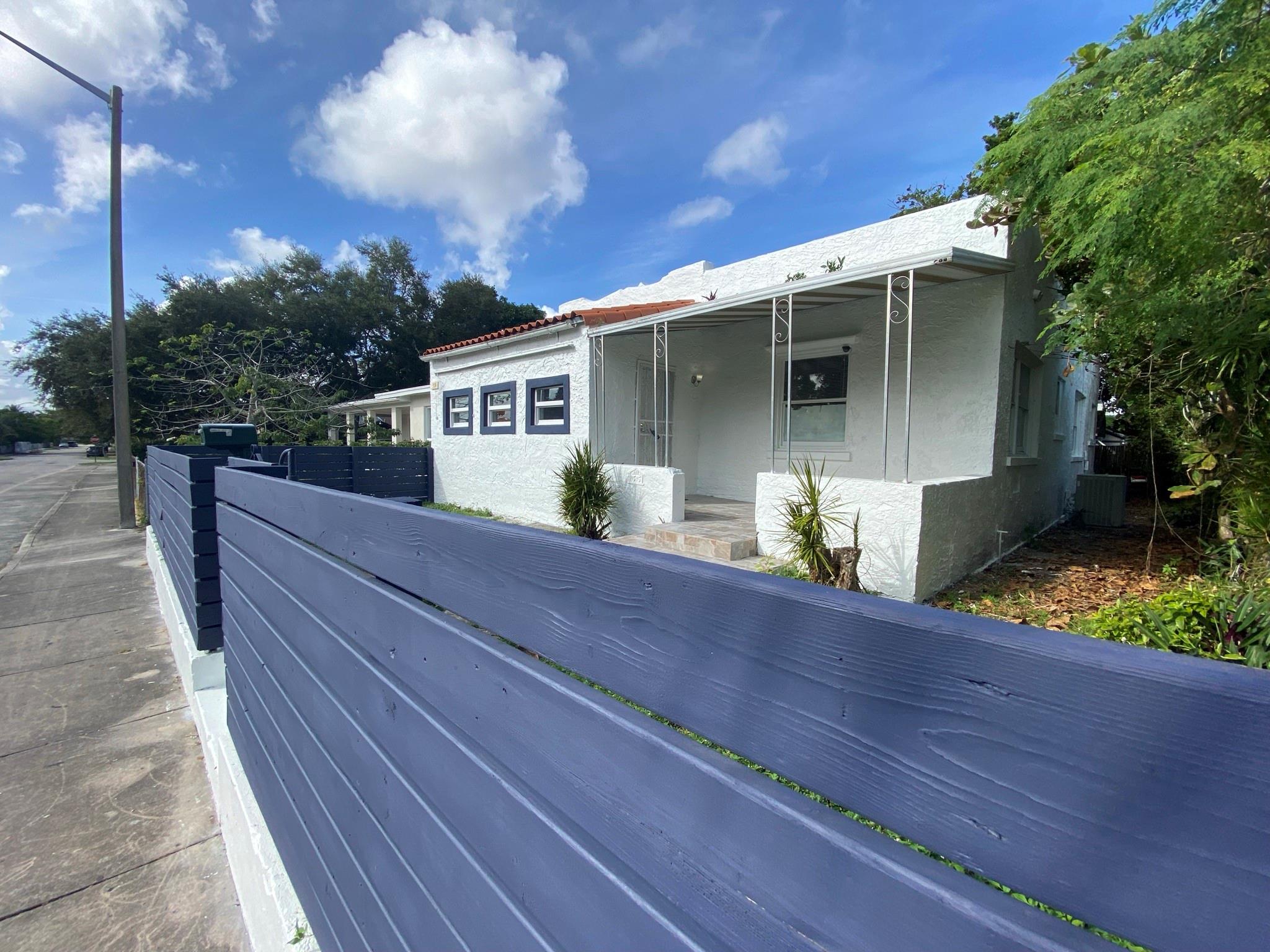 55 NW 47th St
