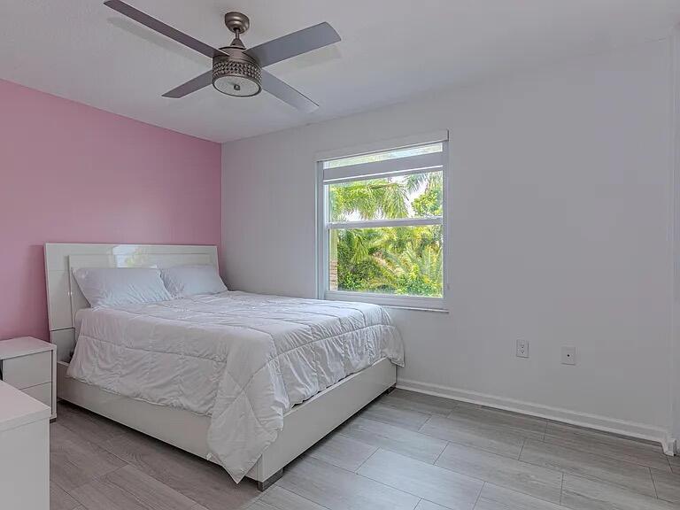 MADISON GREEN 1 PARS F AN - Residential