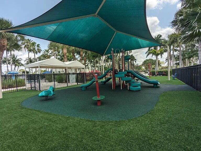 MADISON GREEN 1 PARS F AN - Residential