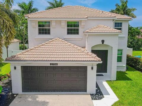 2738 Misty Oaks Circle Royal Palm Beach FL 33411
