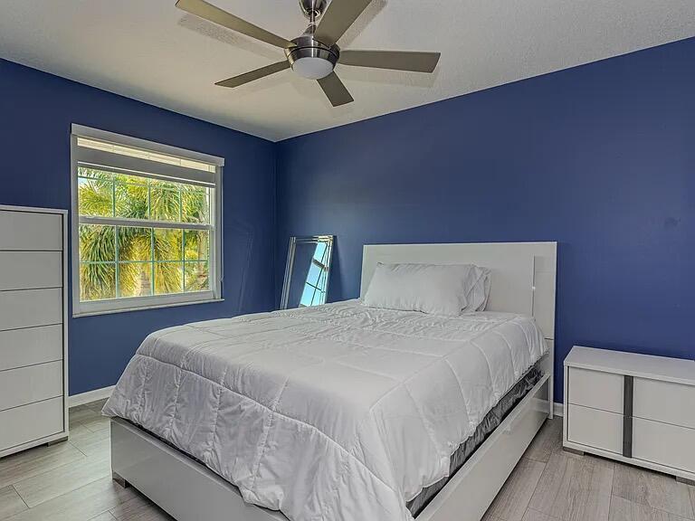 MADISON GREEN 1 PARS F AN - Residential