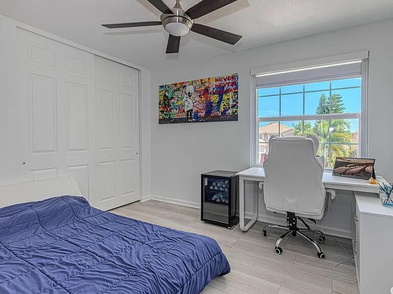 MADISON GREEN 1 PARS F AN - Residential