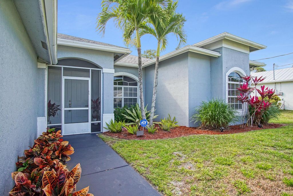 Photo of 5407 Seagrape Drive, Fort Pierce, FL 34982 (MLS # R10971081)