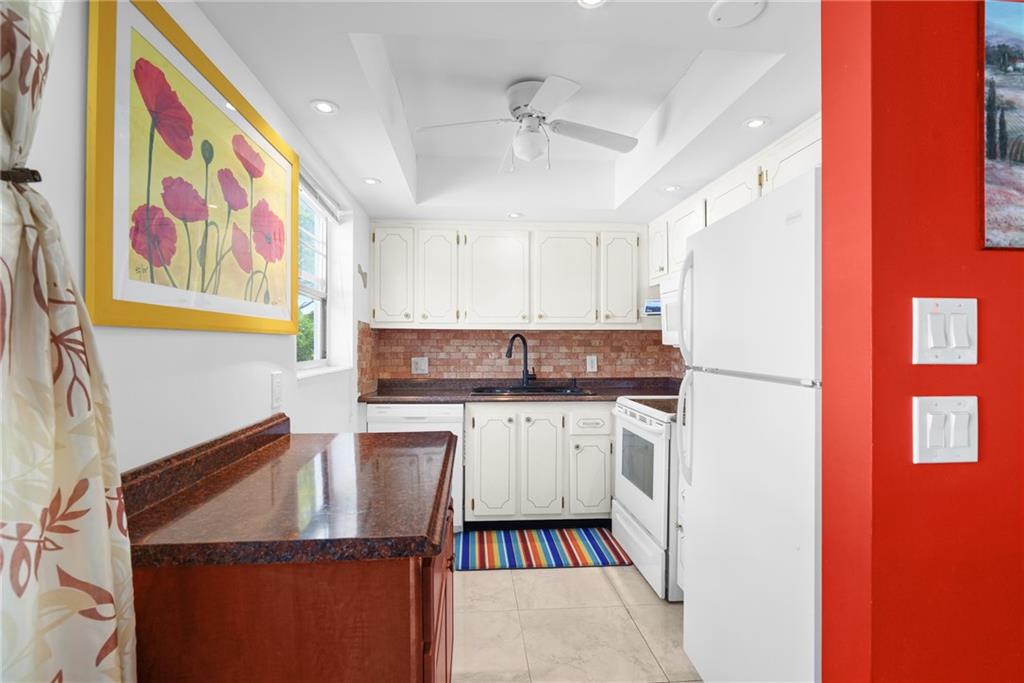 Century Village East - Residential