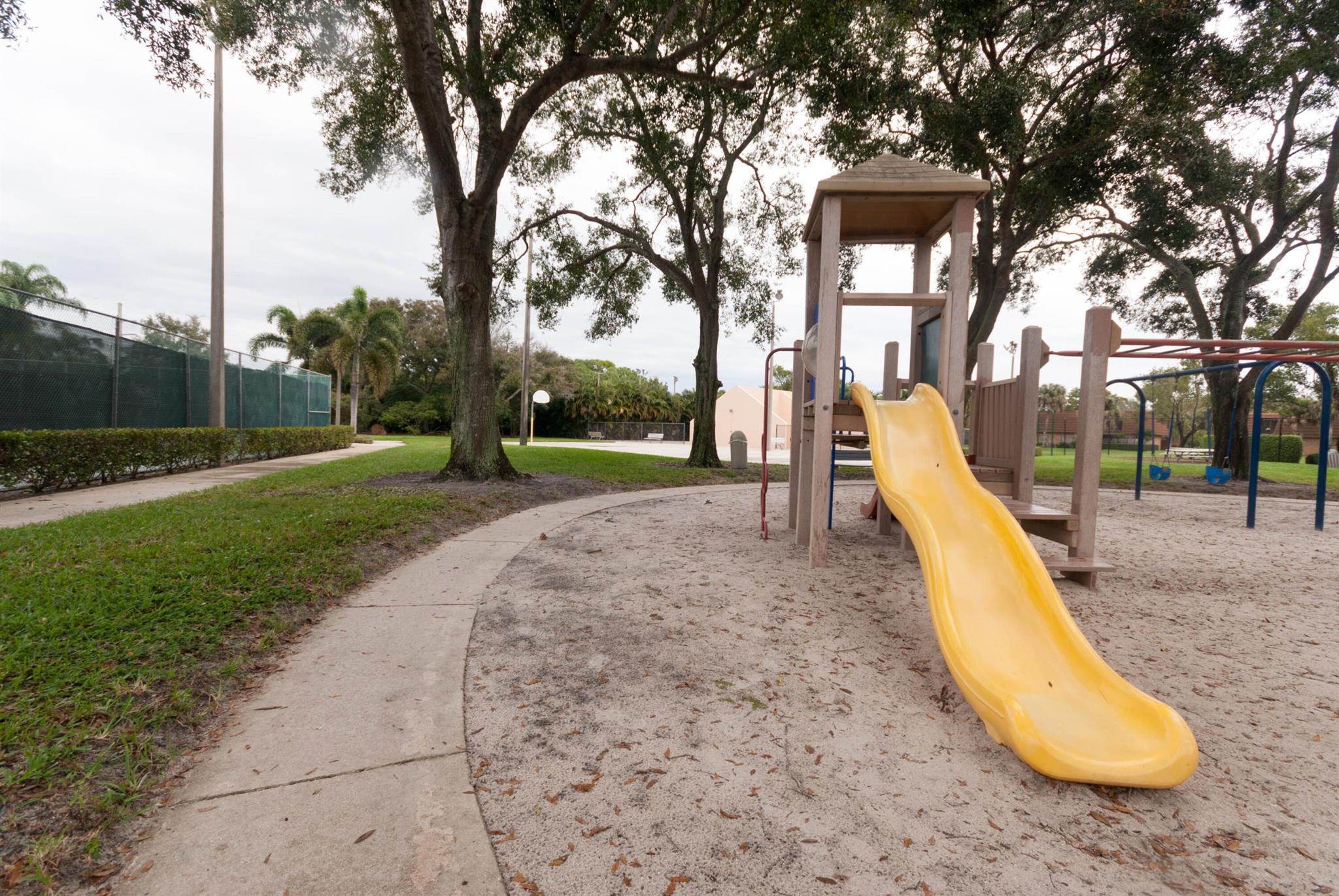 VILLAGE OF SANDALWOOD LAKES 1 - Residential Lease