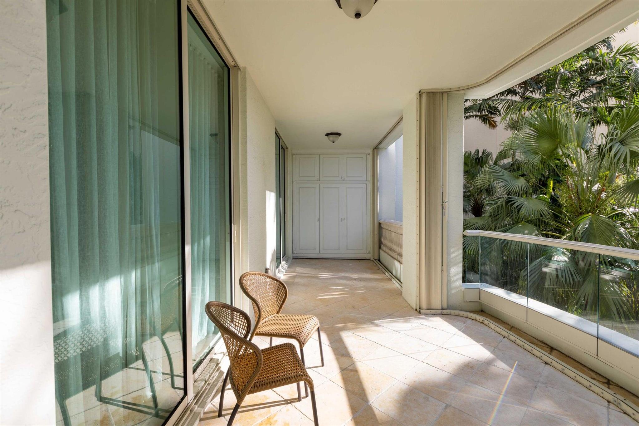 MIZNER GRAND CONDO - Residential