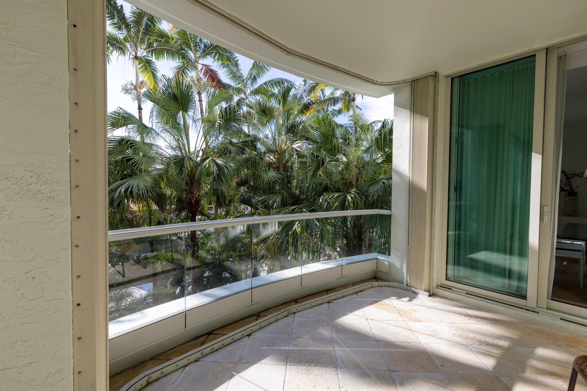 MIZNER GRAND CONDO - Residential