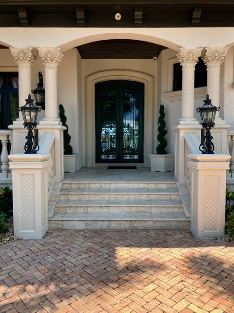 Photo of 3131 NE 27th Avenue, Lighthouse Point, FL 33064 (MLS # B26032429)