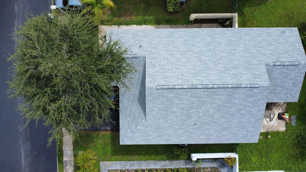Photo of 20764 NW 1st Street, Pembroke Pines, FL 33029 (MLS # F10443322)