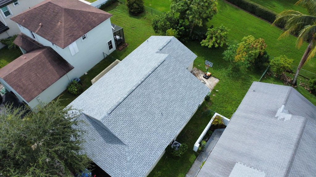 Photo of 20764 NW 1st Street, Pembroke Pines, FL 33029 (MLS # F10443322)