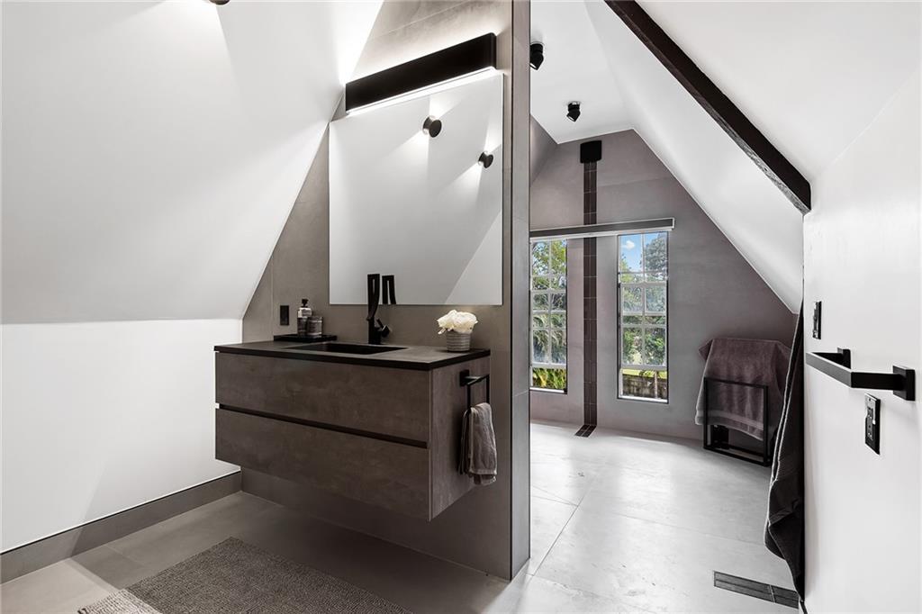 Paradise Farms - Residential
