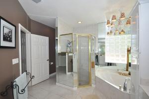 WELLINGTON AERO CLUB OF T - Residential Lease