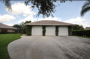 WELLINGTON AERO CLUB OF T - Residential Lease