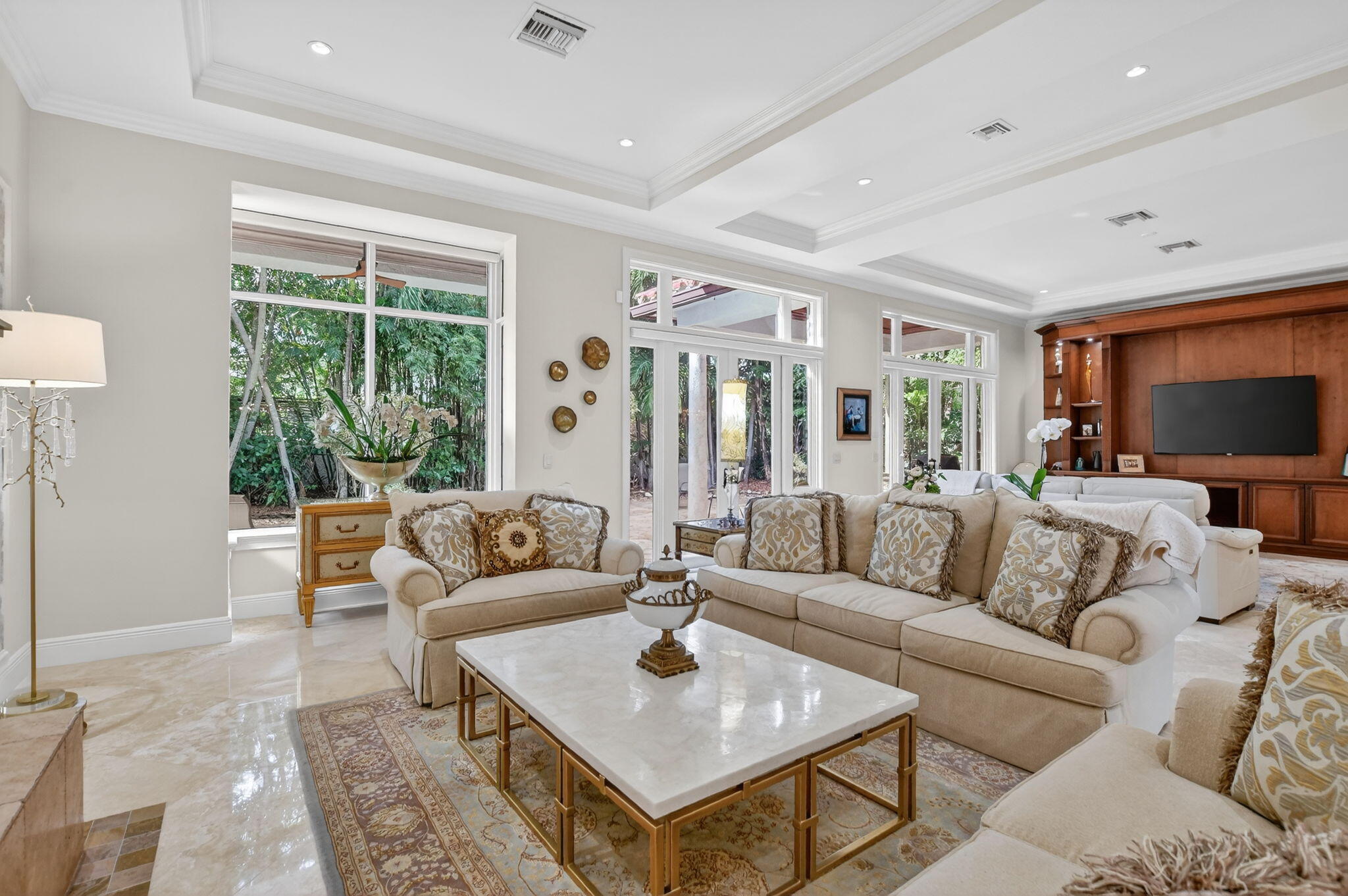 POR LA MAR - Residential