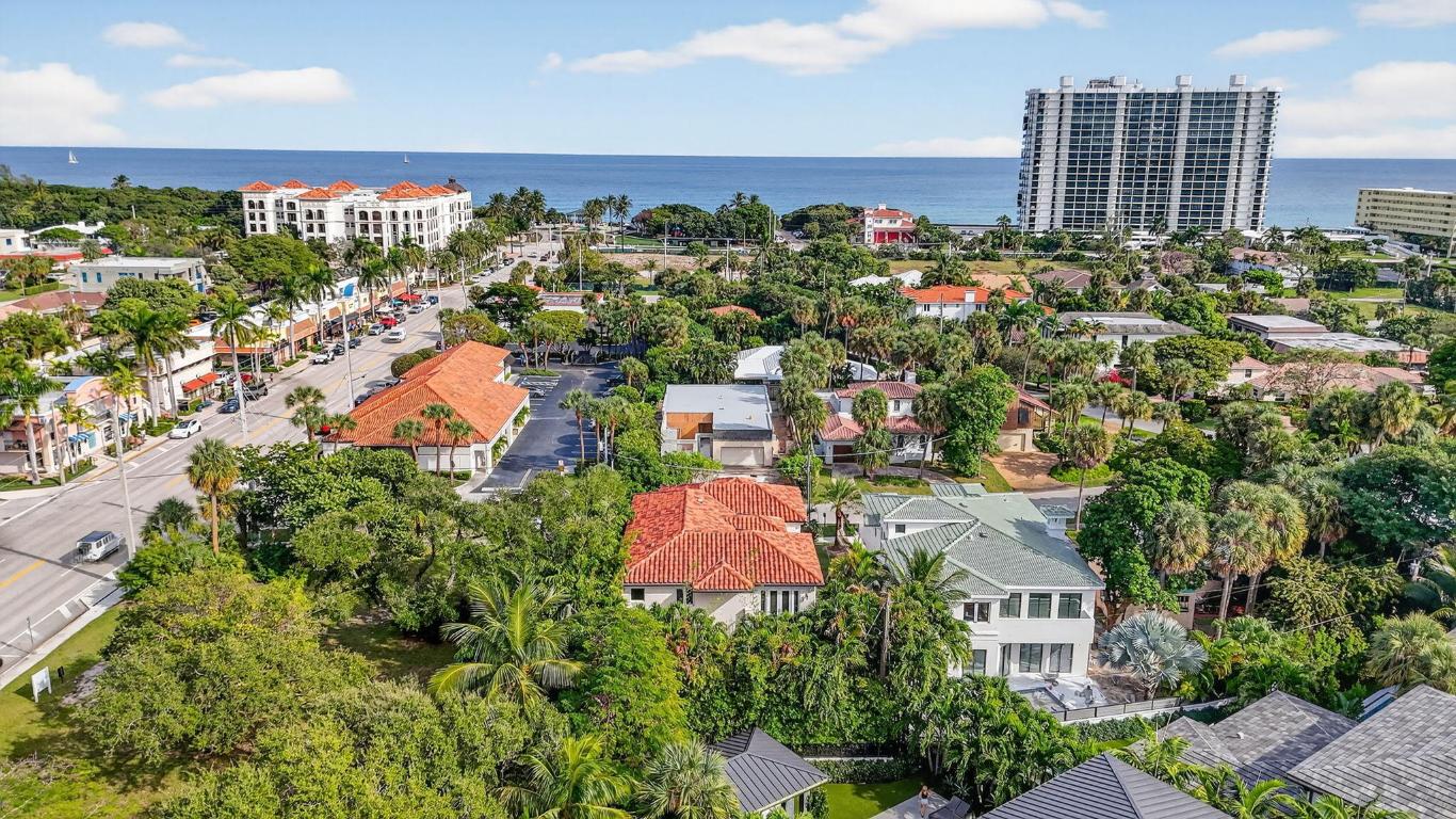 POR LA MAR - Residential