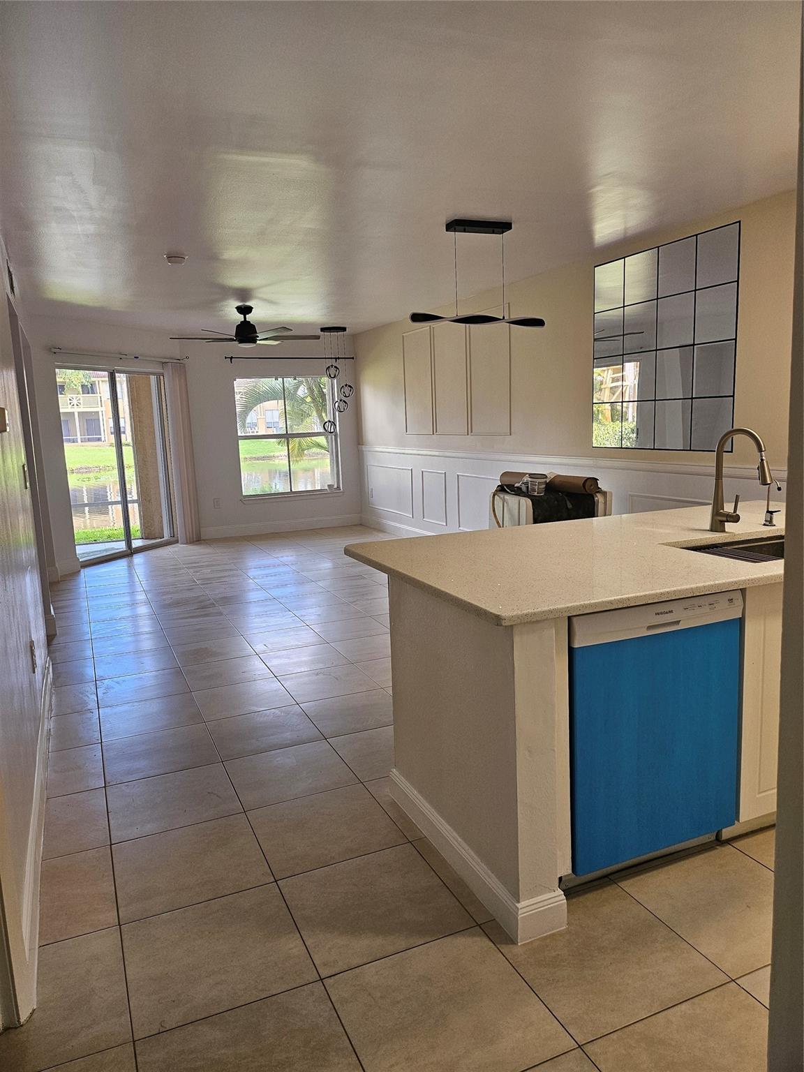 Palm Lake Condo - Residential Lease