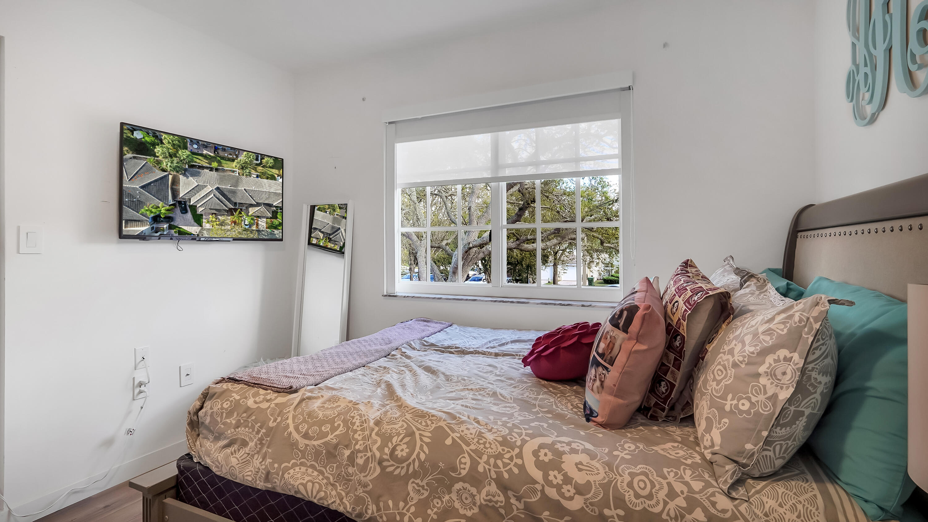 PEMBROKE ISLES 1 - Residential