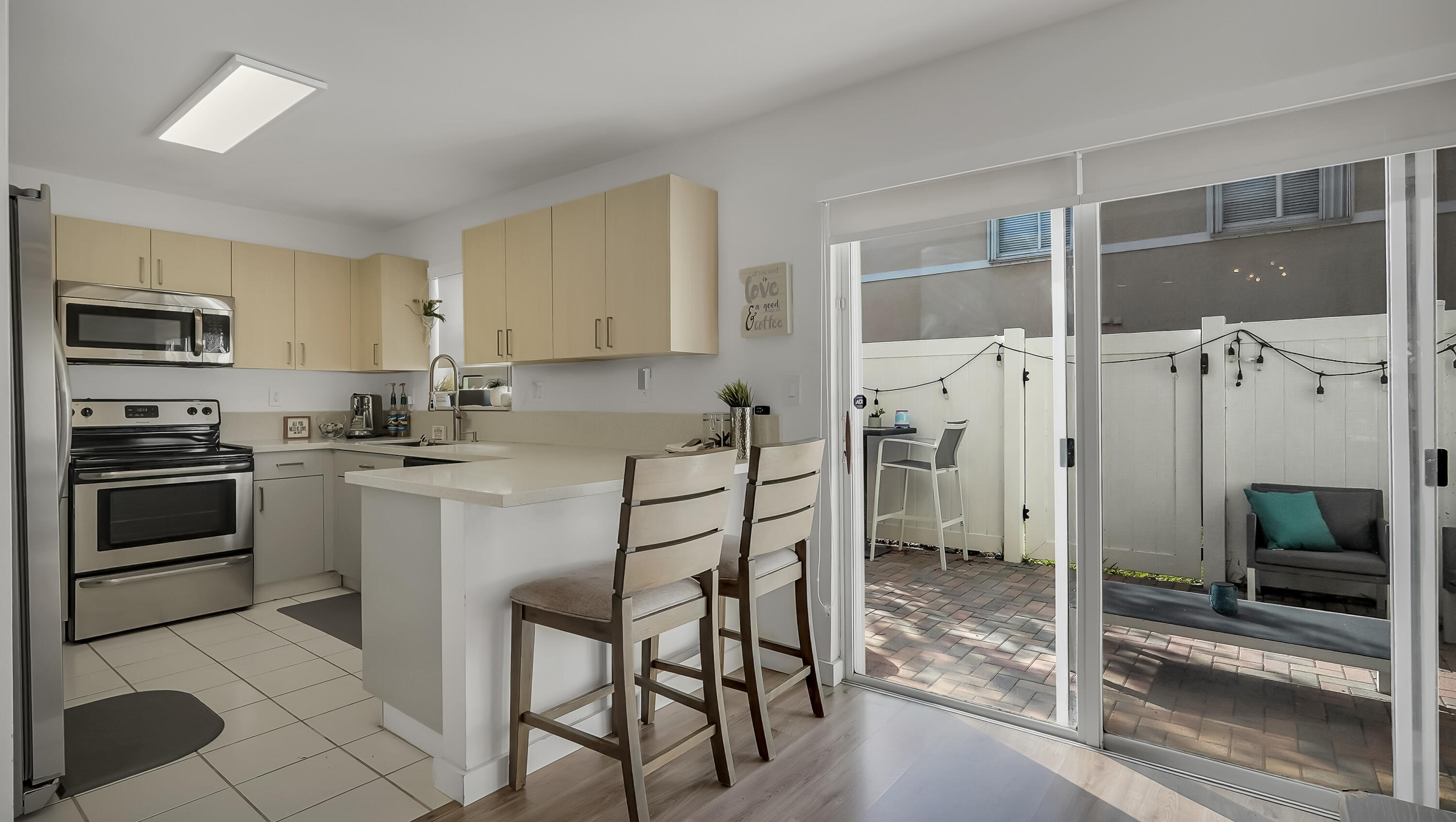 PEMBROKE ISLES 1 - Residential