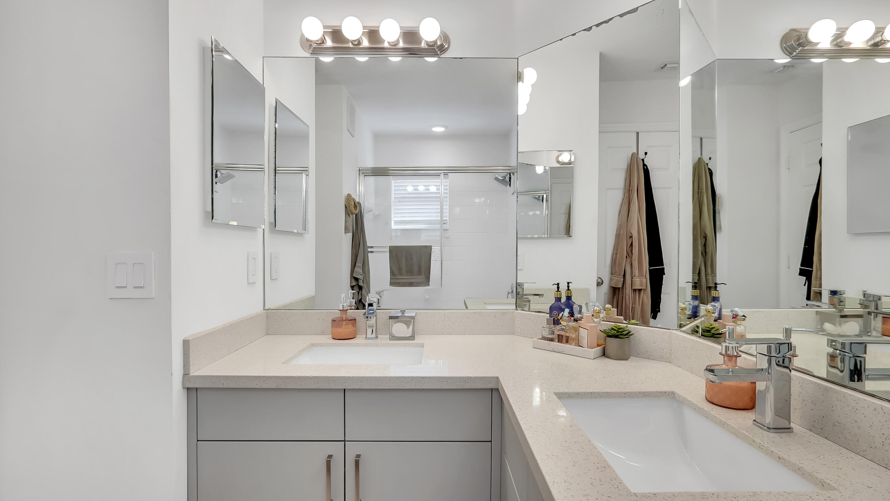 PEMBROKE ISLES 1 - Residential