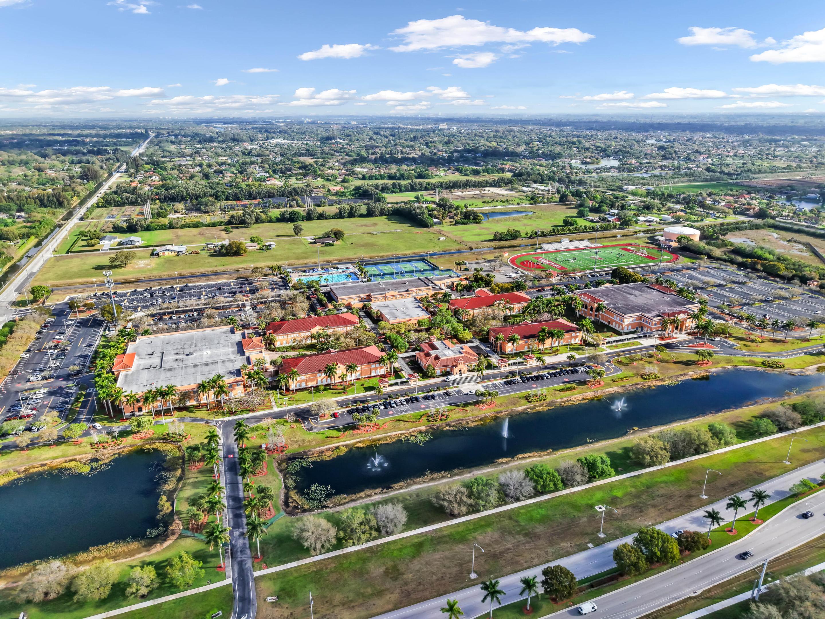 PEMBROKE ISLES 1 - Residential