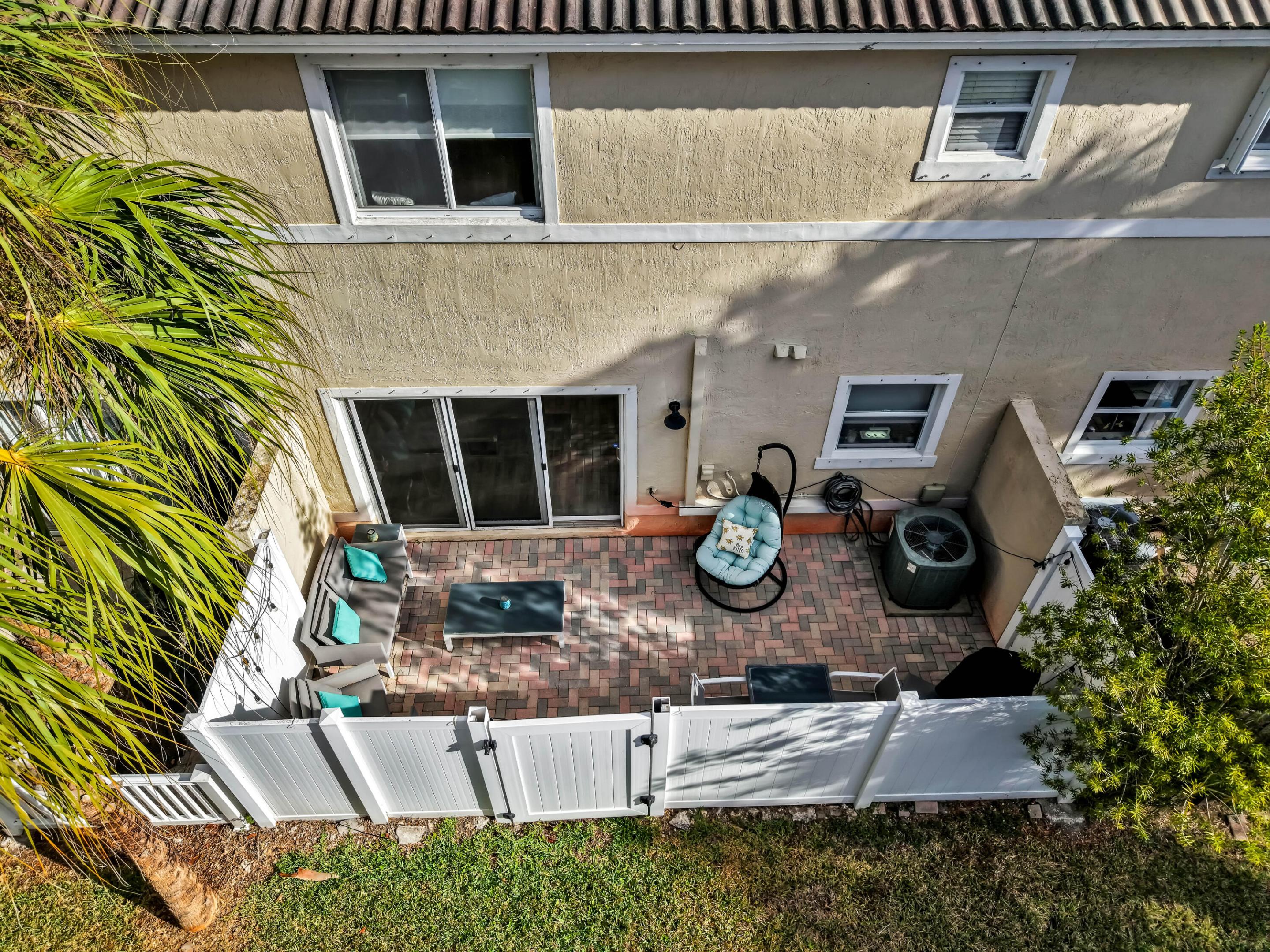 2221 NW 171st Terrace -