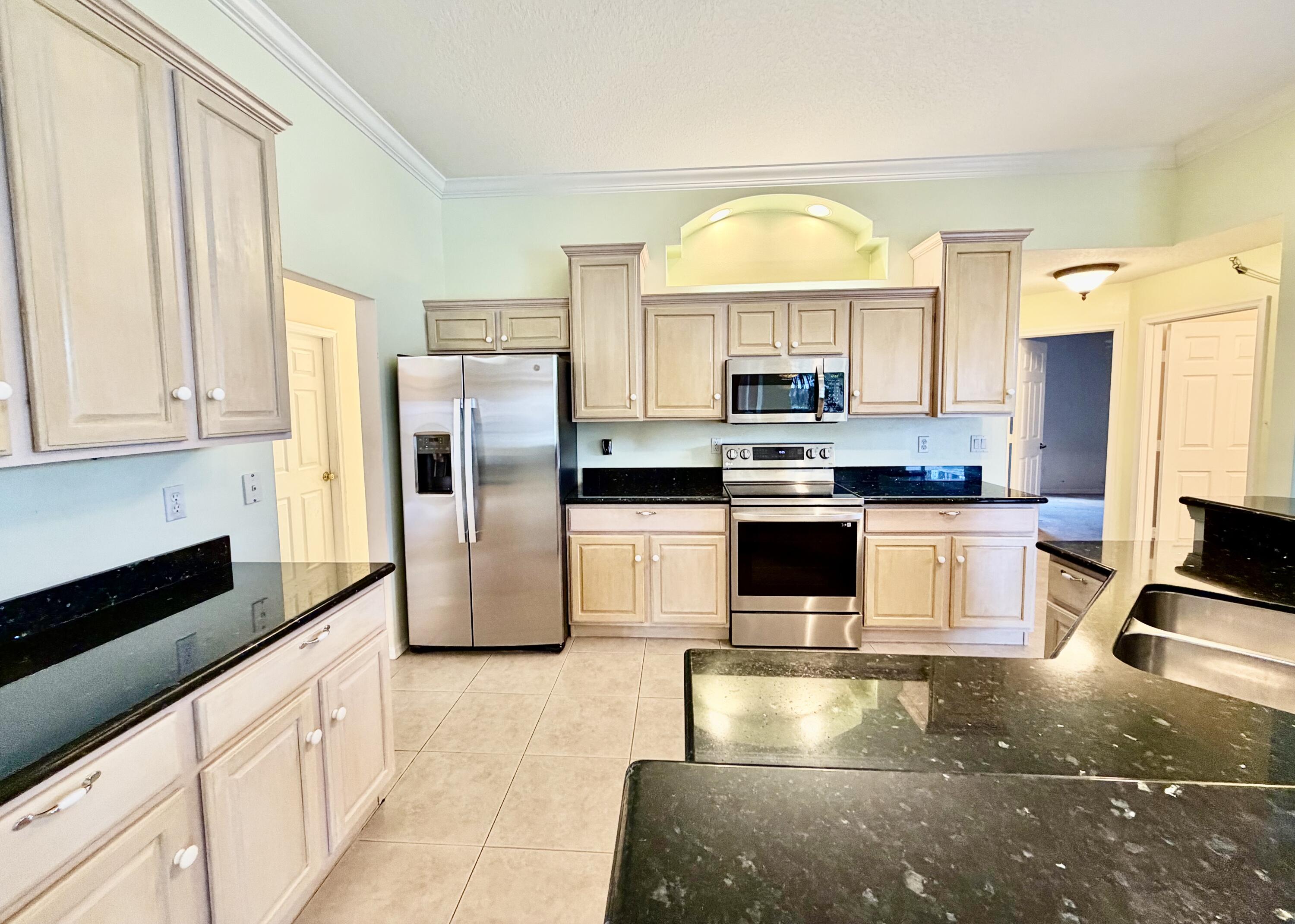 PORT ST LUCIE SECTION 10 - Residential