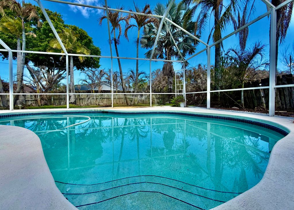 Photo of 751 SE Starflower Avenue, Port Saint Lucie, FL 34983 (MLS # B26009240)