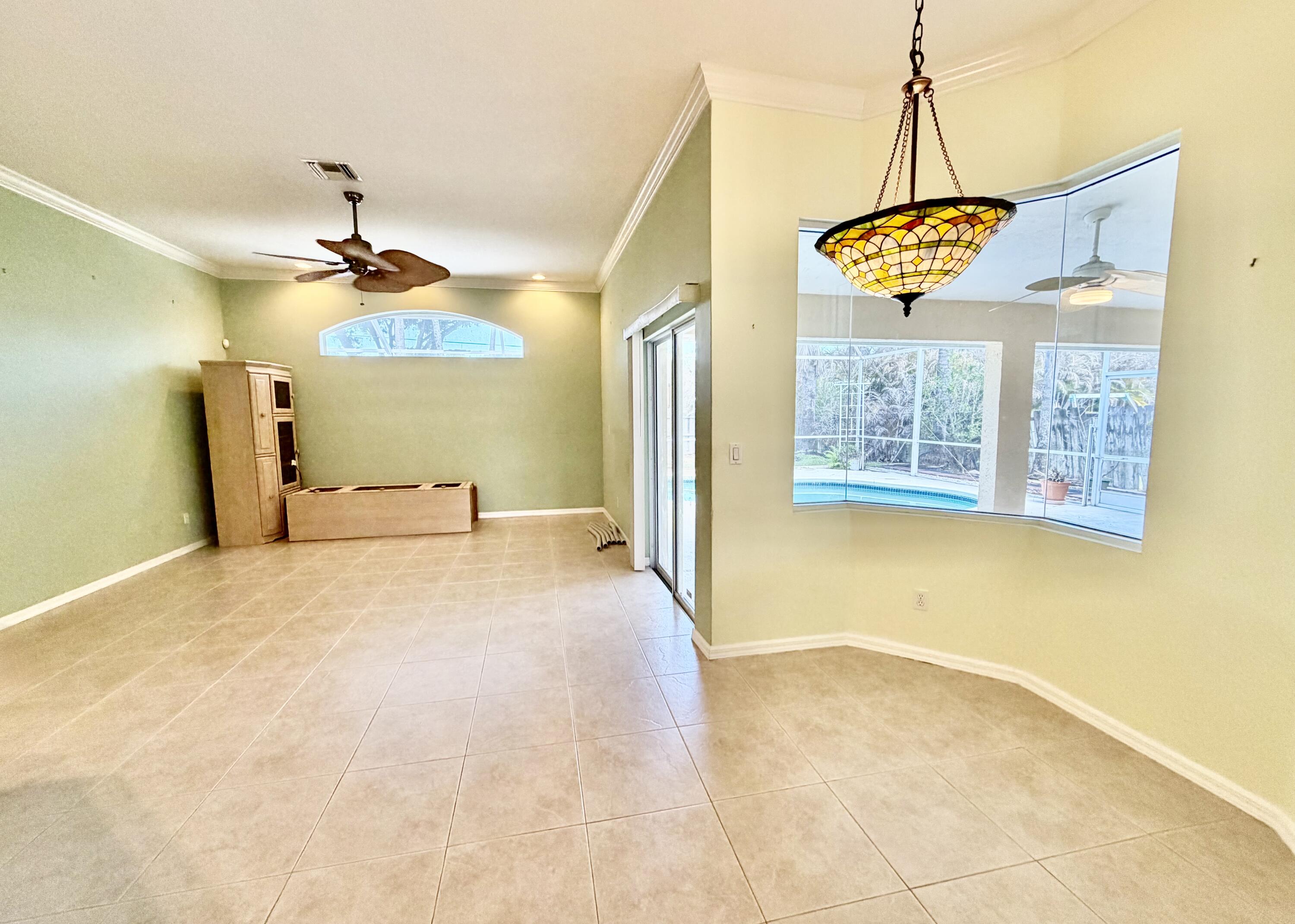 PORT ST LUCIE SECTION 10 - Residential