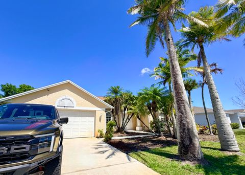 751 SE Starflower Avenue Port St Lucie FL 34983