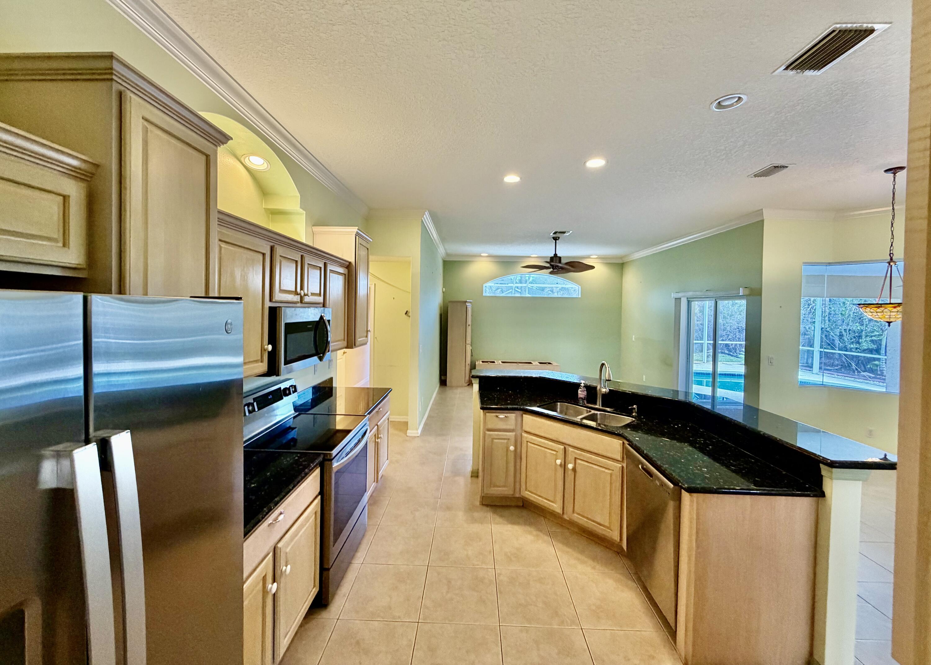 PORT ST LUCIE SECTION 10 - Residential