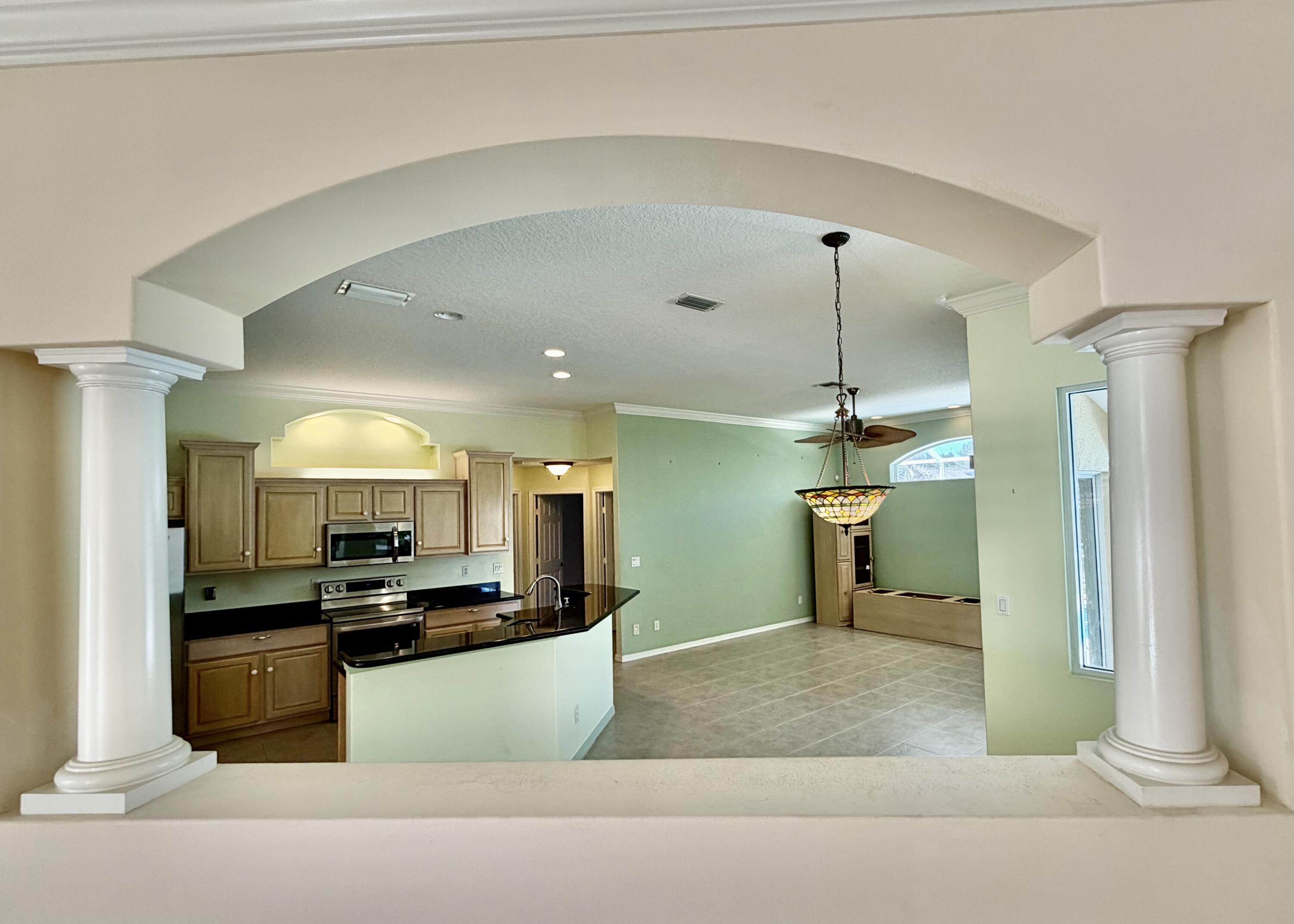 PORT ST LUCIE SECTION 10 - Residential