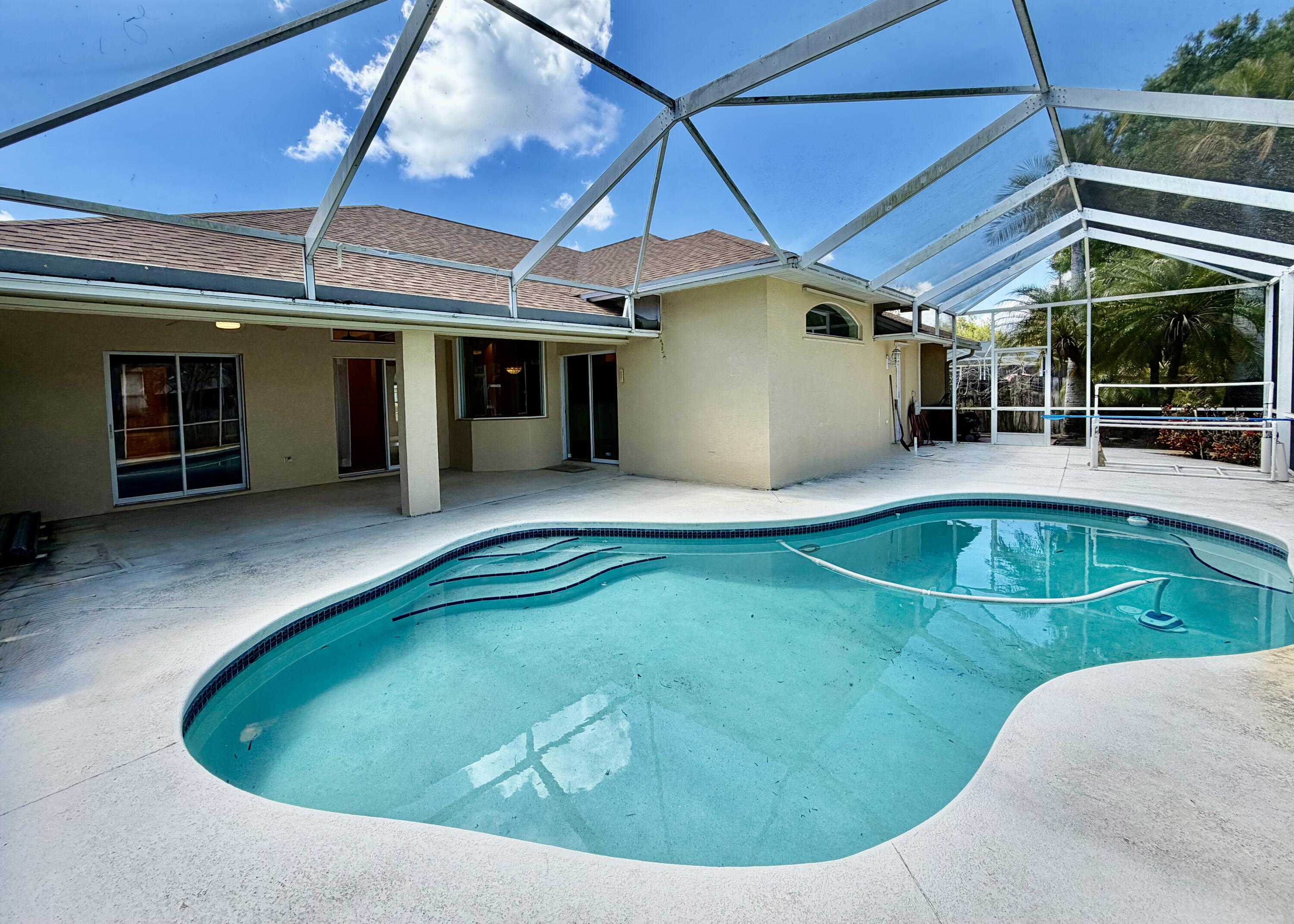 PORT ST LUCIE SECTION 10 - Residential