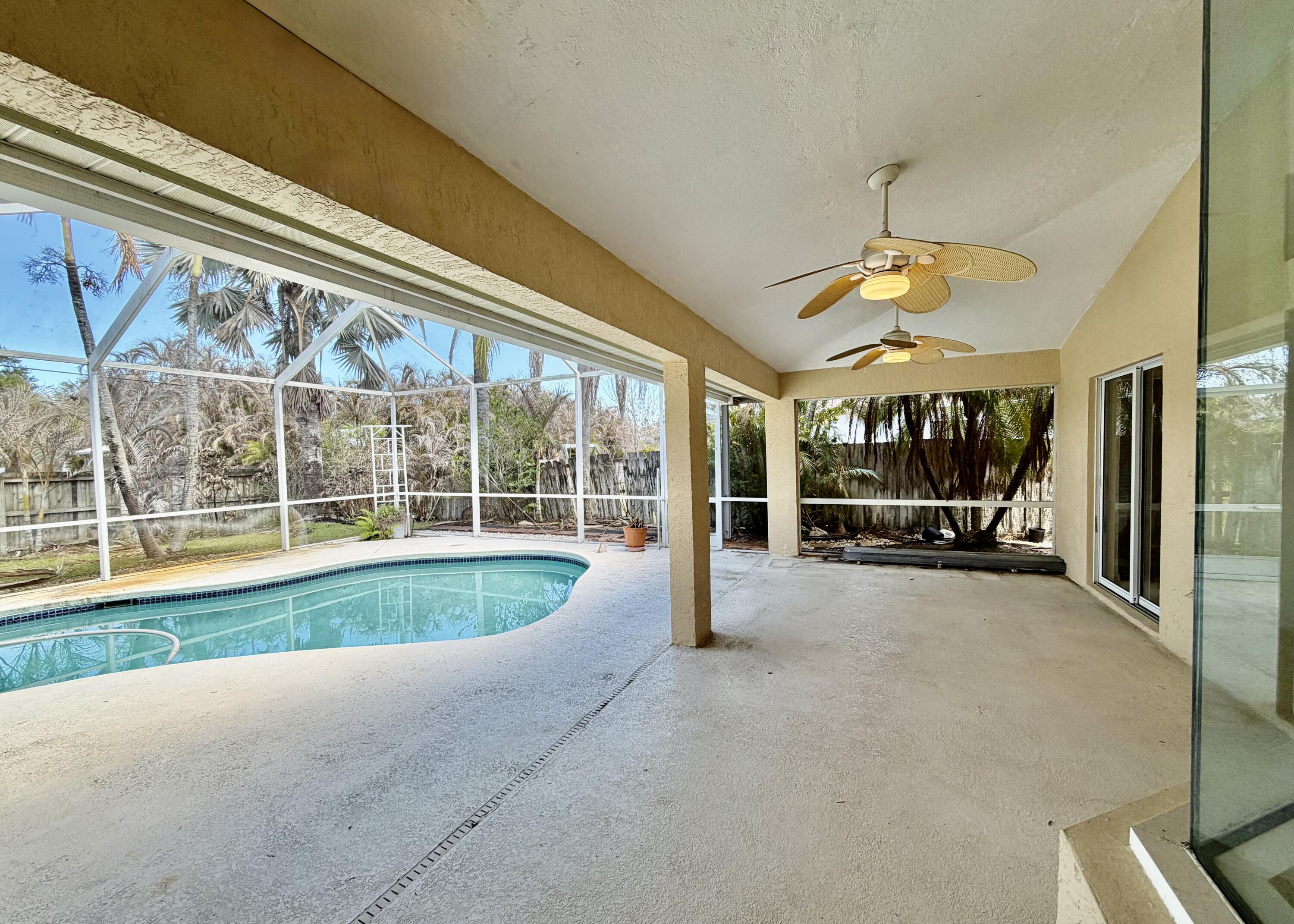 PORT ST LUCIE SECTION 10 - Residential