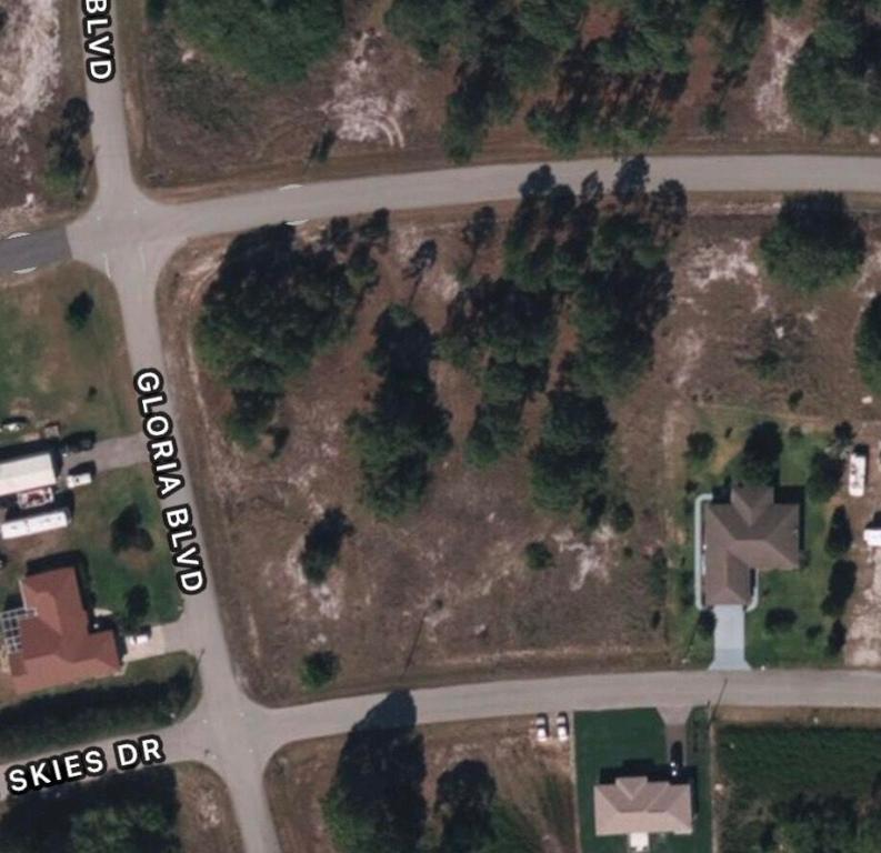 LOT 4 BLK 212 - Land