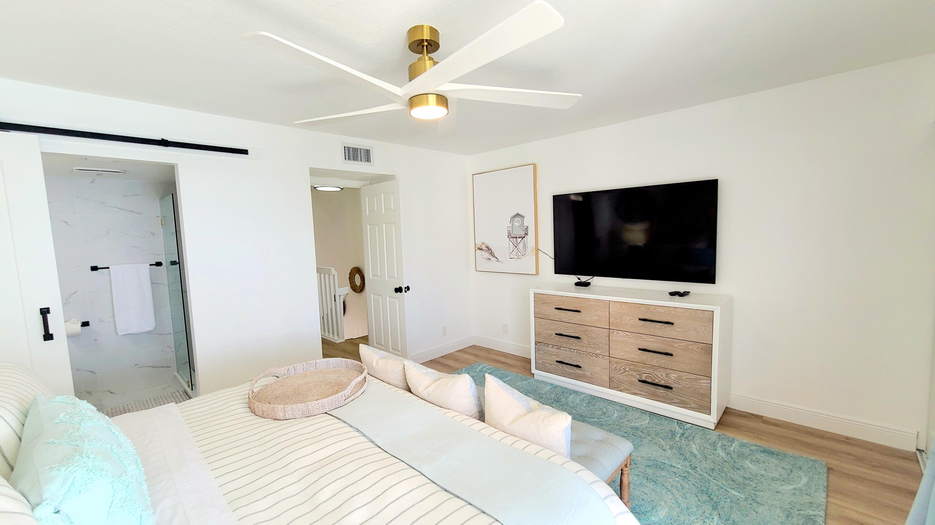 JUPITER BAY ONE THRU SIX CONDO - Residential