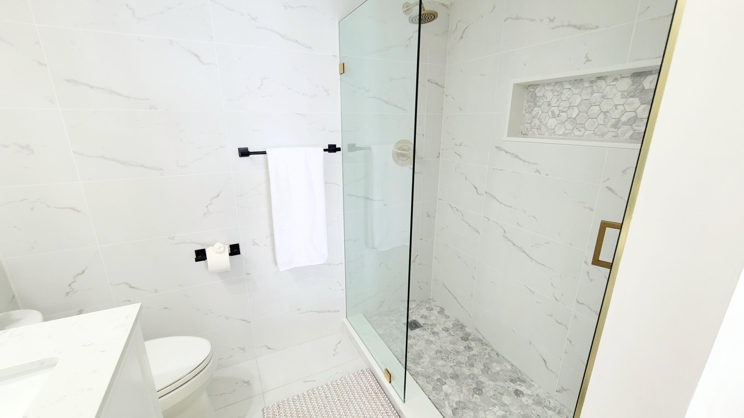 JUPITER BAY ONE THRU SIX CONDO - Residential