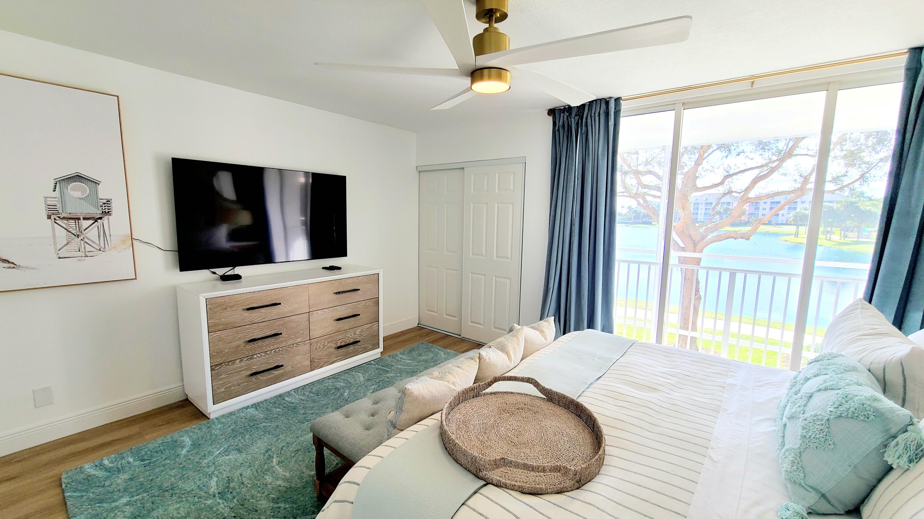 JUPITER BAY ONE THRU SIX CONDO - Residential