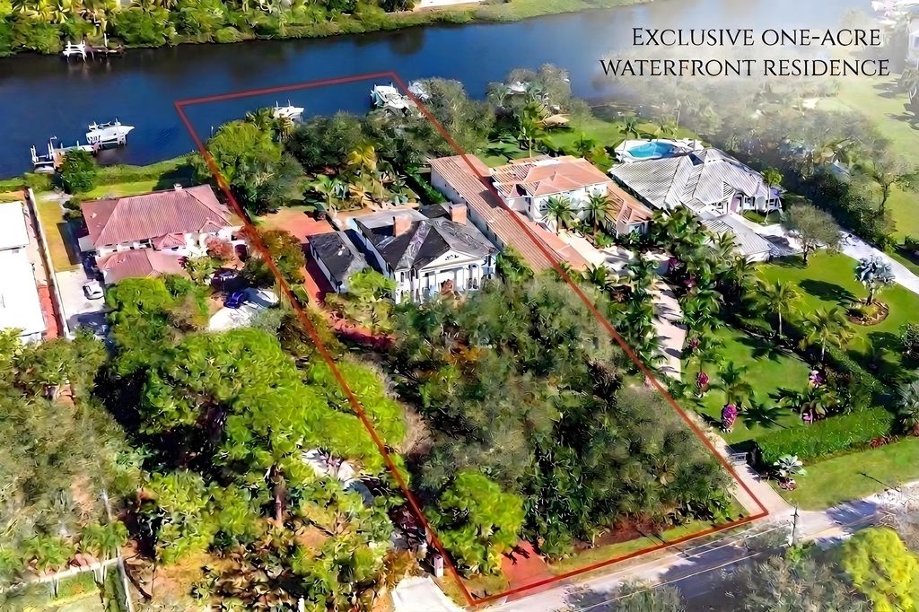Photo of 19153 SE Jupiter River Dr, Jupiter, FL 33458 (MLS # B26027192)