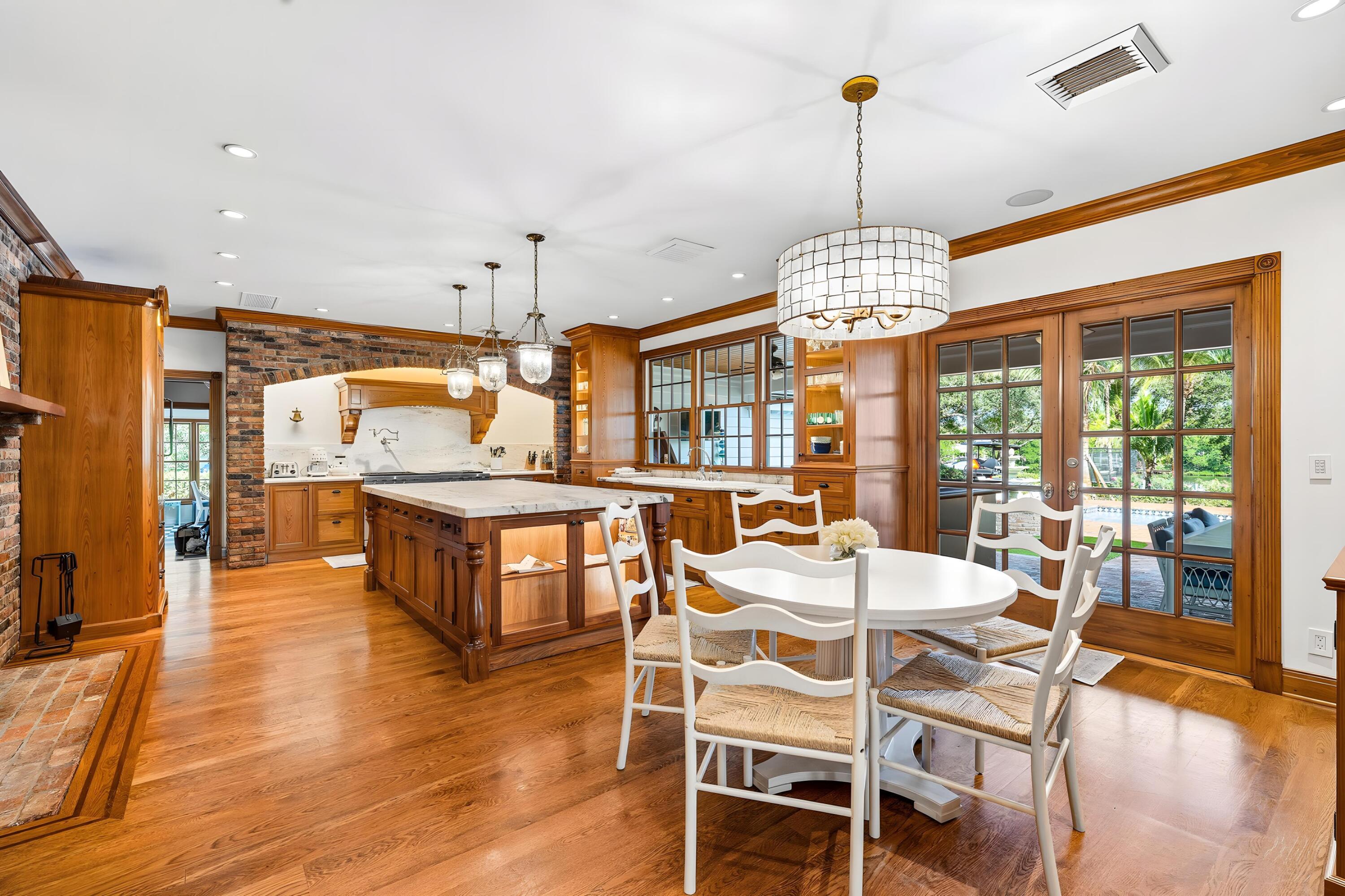 JUPITER RIVER ESTATES - Residential