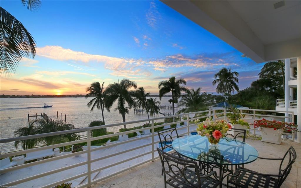 RIO VISTA - Residential