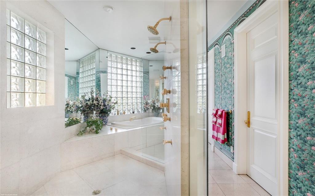 RIO VISTA - Residential